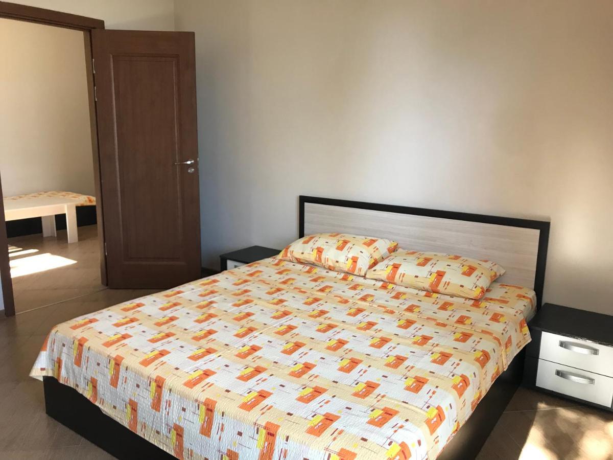 Стаи И Апартаменти Под Наем Sveti Vlas Bagian luar foto
